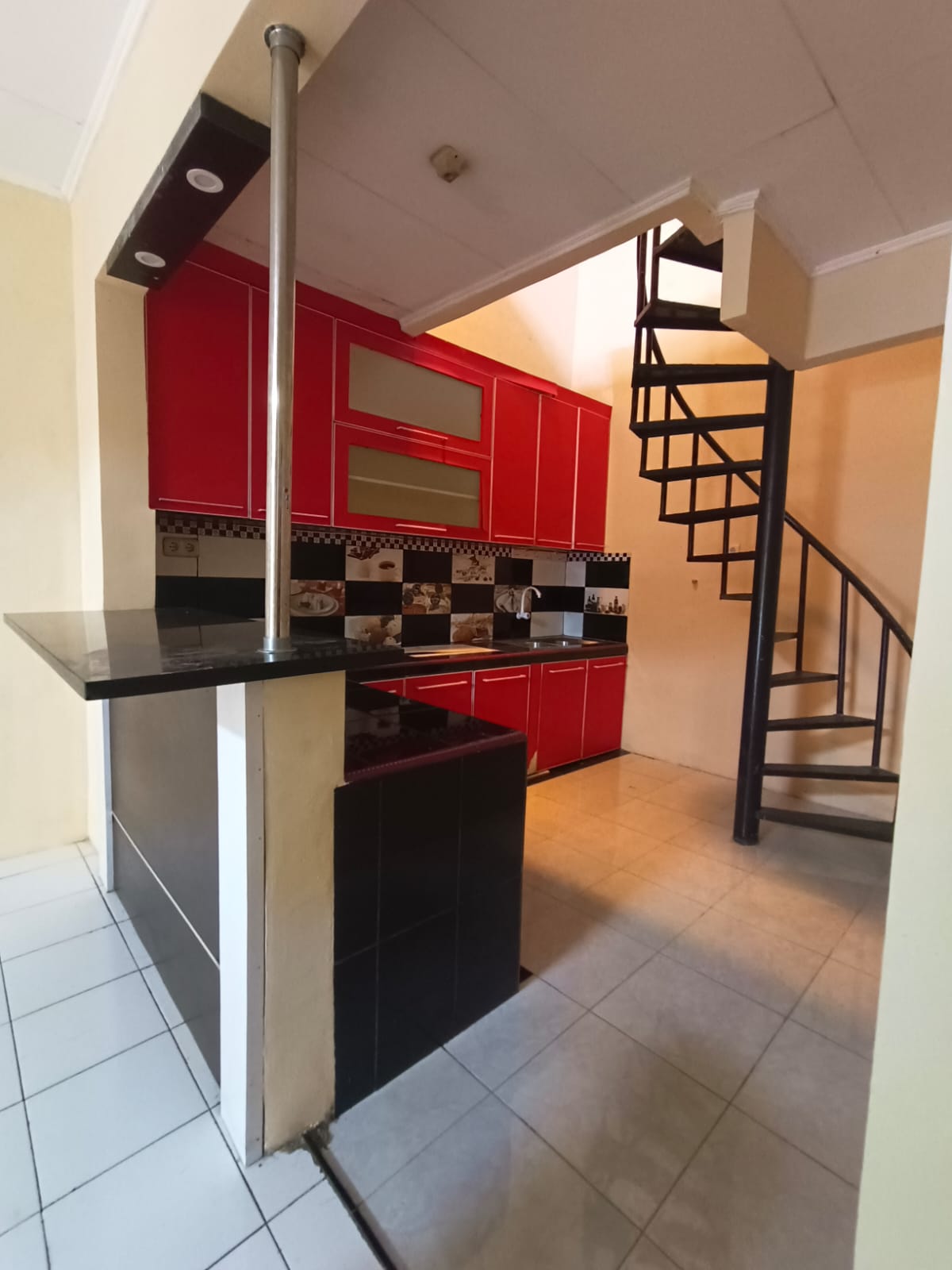Rumah Dijual di Cluster Taman Simpruk Lippo Cikarang